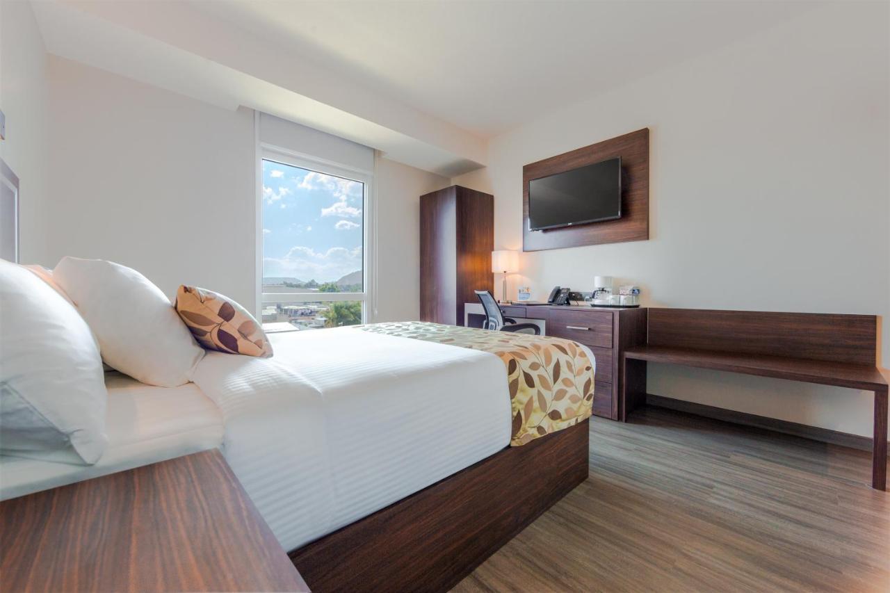 Sleep Inn Guadalajara Galerias Exteriör bild